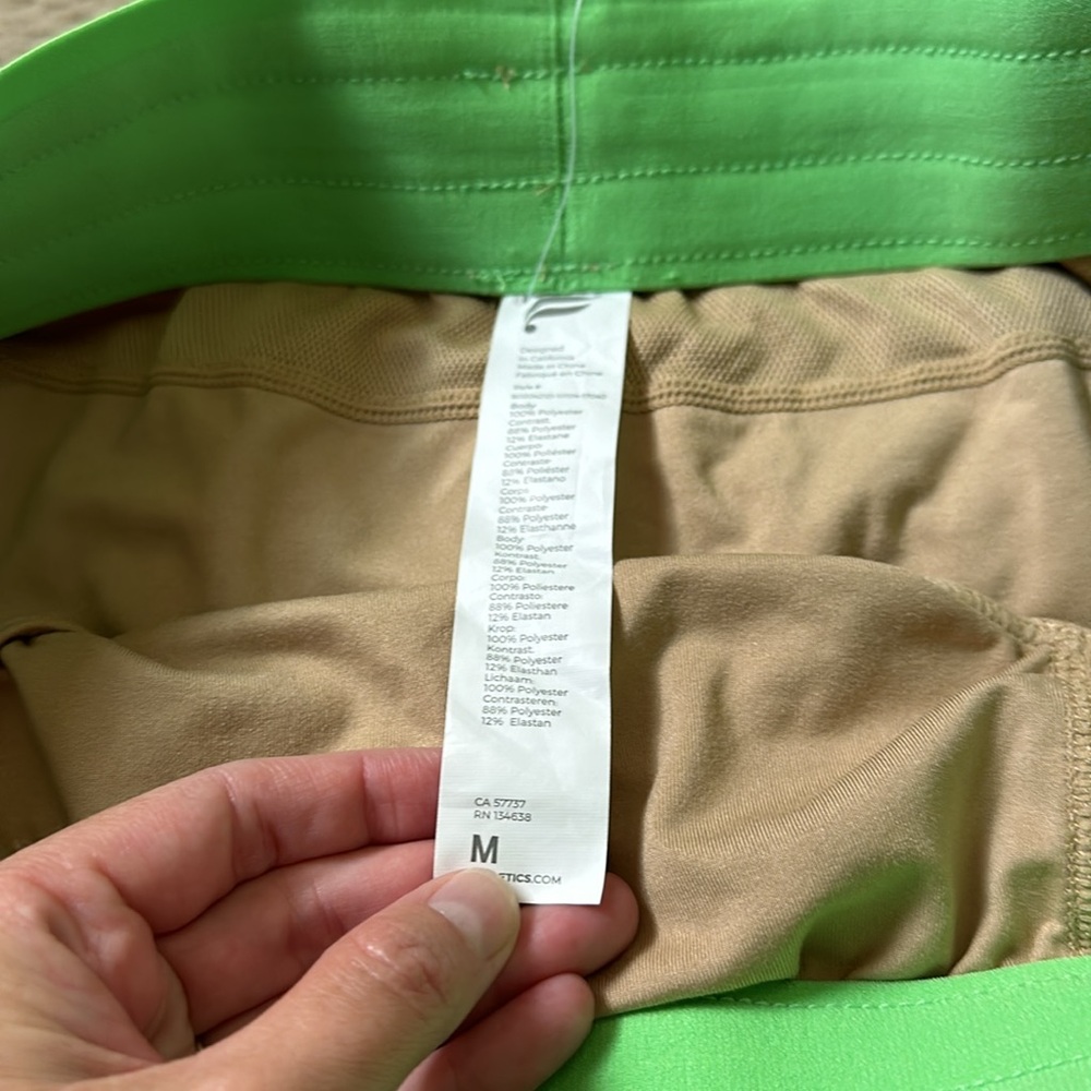 Fabletics Hali Run Short 3.5” - Picture 4 of 5